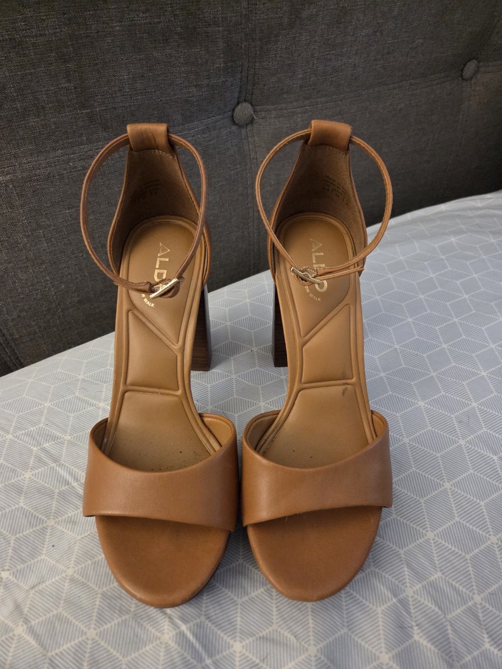 ALDO Women's Tan Block Heel Sandals - Ankle Strap Size 6.5